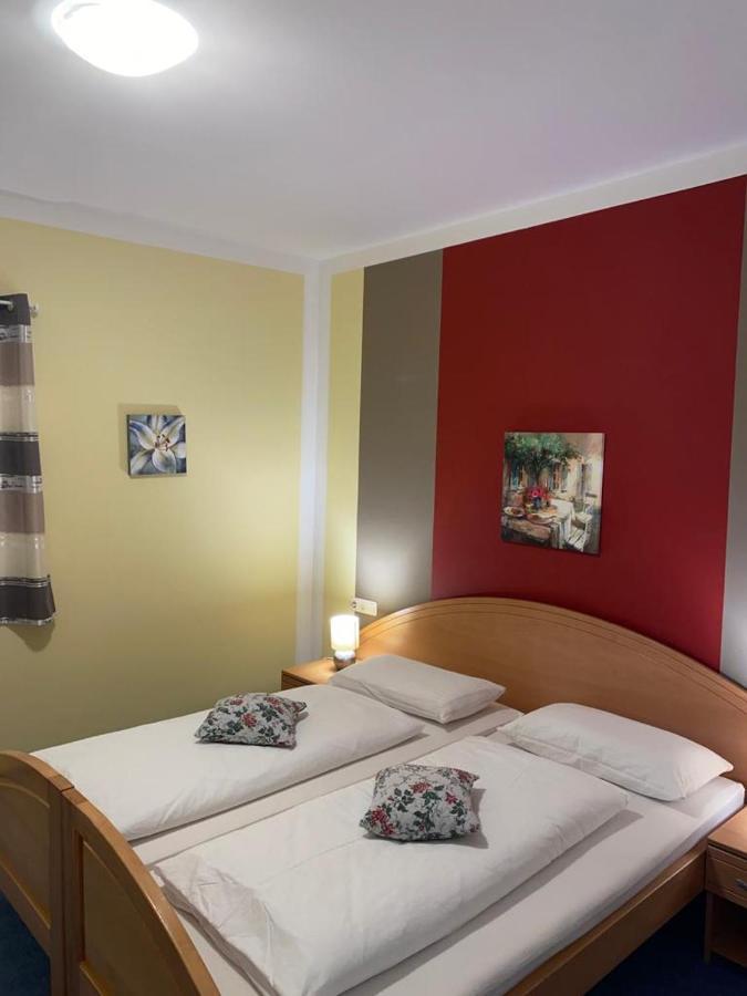 Garni Hotel Post Weißenstadt Kültér fotó